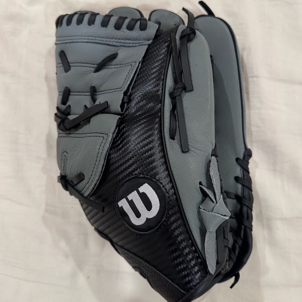 NWT Wilson A 360 Baseball Glove All Position 12” Glove